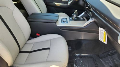 2025 Mazda CX-90 - Images - 25