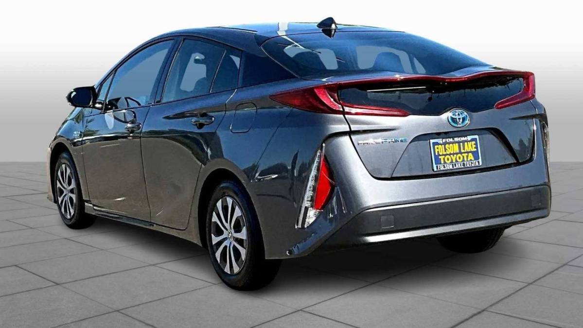 2020 Toyota Prius Prime - Images - 11