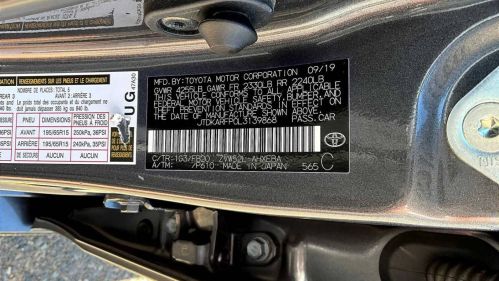 2020 Toyota Prius Prime - Images - 36