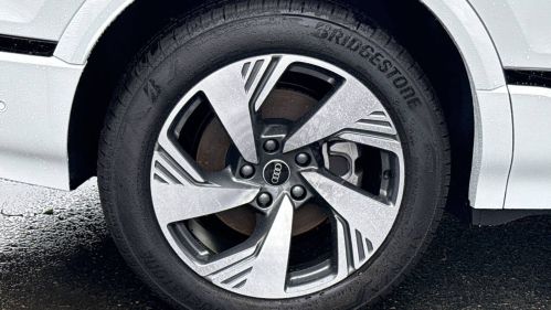2025 Audi Q6 e-tron WA124BGF4SA006877