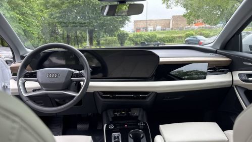 2025 Audi Q6 e-tron WA124BGF4SA006877