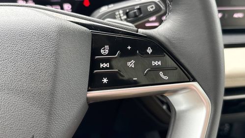 2025 Audi Q6 e-tron WA124BGF4SA006877