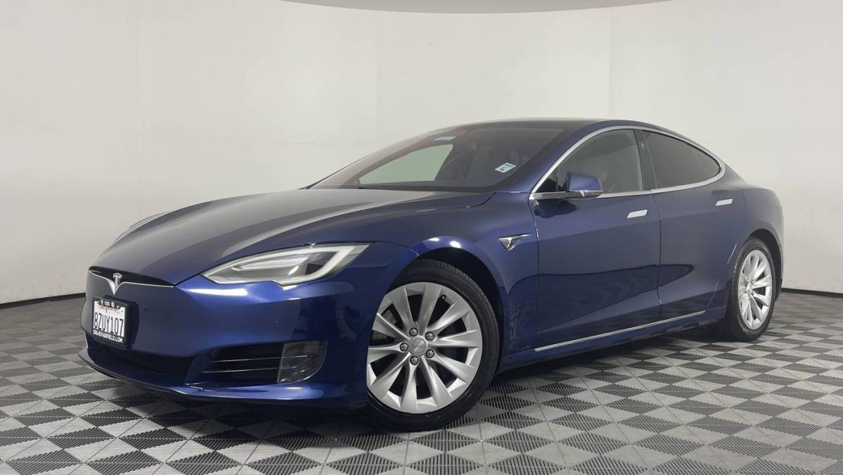 2017 Tesla Model S - Images - 3