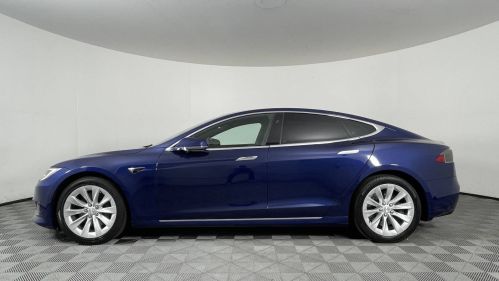 2017 Tesla Model S - Images - 9