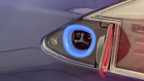 2017 Tesla Model S - Images - 15