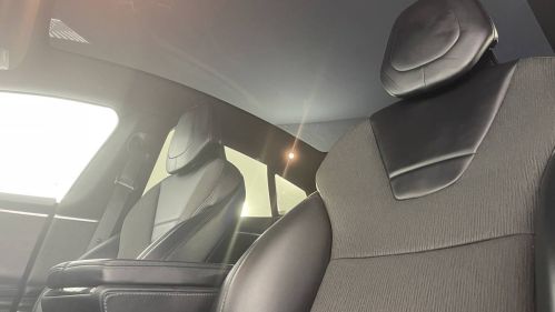 2017 Tesla Model S - Images - 22