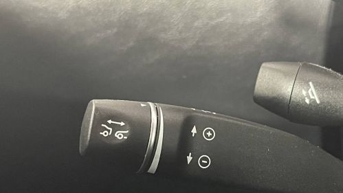 2017 Tesla Model S - Images - 24