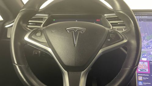 2017 Tesla Model S - Images - 27