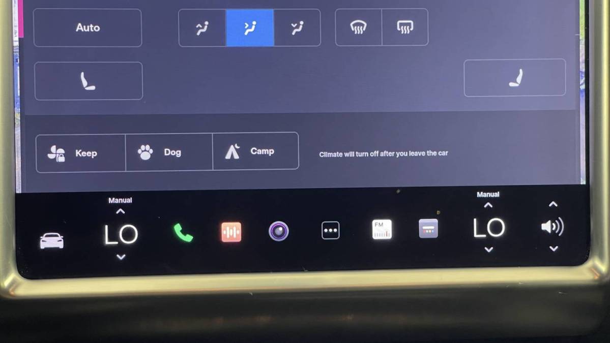 2017 Tesla Model S - Images - 30