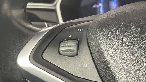 2017 Tesla Model S - Images - 32