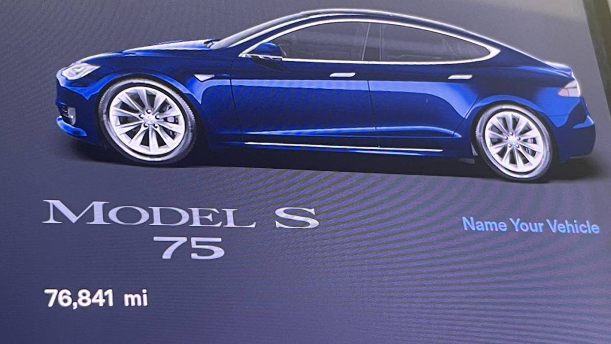 2017 Tesla Model S - Images - 37