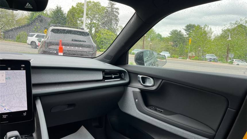 2022 Polestar 2 - Images - 23