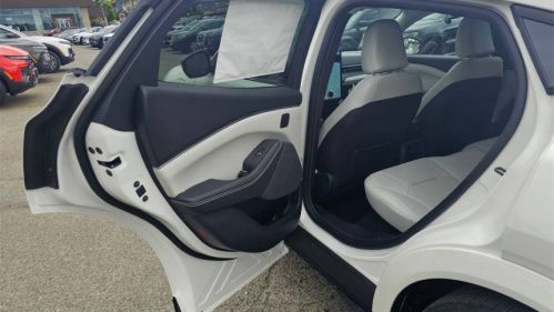2025 Ford Mustang Mach E 3FMTK3SU9SMA17335