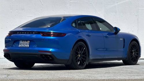 2018 Porsche Panamera - Images - 4