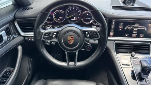 2018 Porsche Panamera - Images - 14