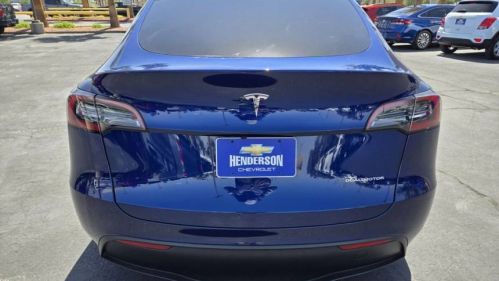 2024 Tesla Model Y - Images - 5