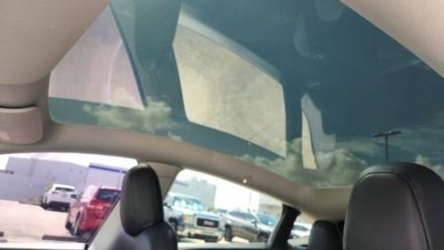 2022 Tesla Model Y - Images - 5