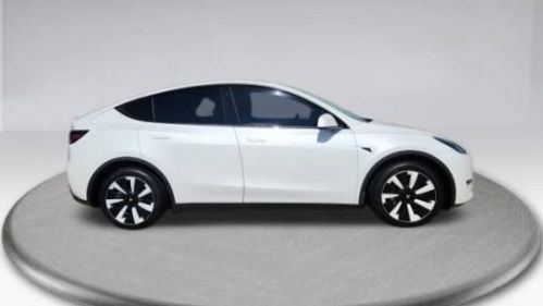 2022 Tesla Model Y - Images - 9
