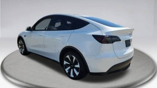 2022 Tesla Model Y - Images - 14