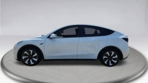 2022 Tesla Model Y - Images - 15