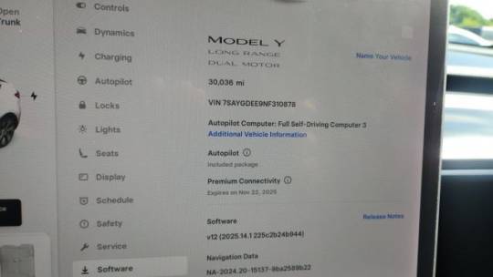 2022 Tesla Model Y - Images - 29