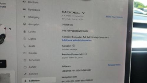 2022 Tesla Model Y - Images - 29