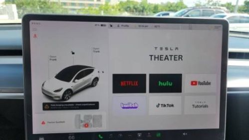 2022 Tesla Model Y - Images - 31