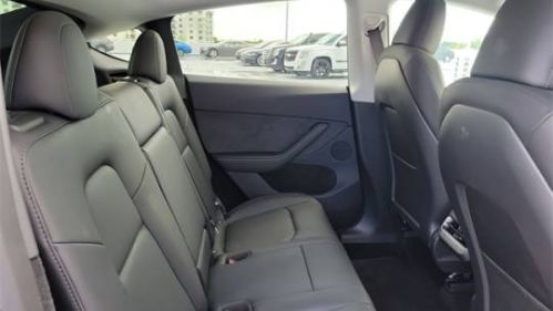 2025 Tesla Model Y - Images - 25