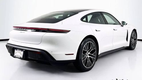 2023 Porsche Taycan - Images - 7