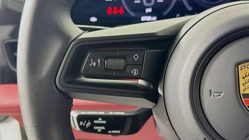 2023 Porsche Taycan - Images - 13