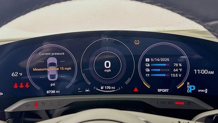 2023 Porsche Taycan - Images - 15