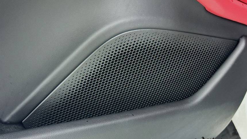 2023 Porsche Taycan - Images - 24