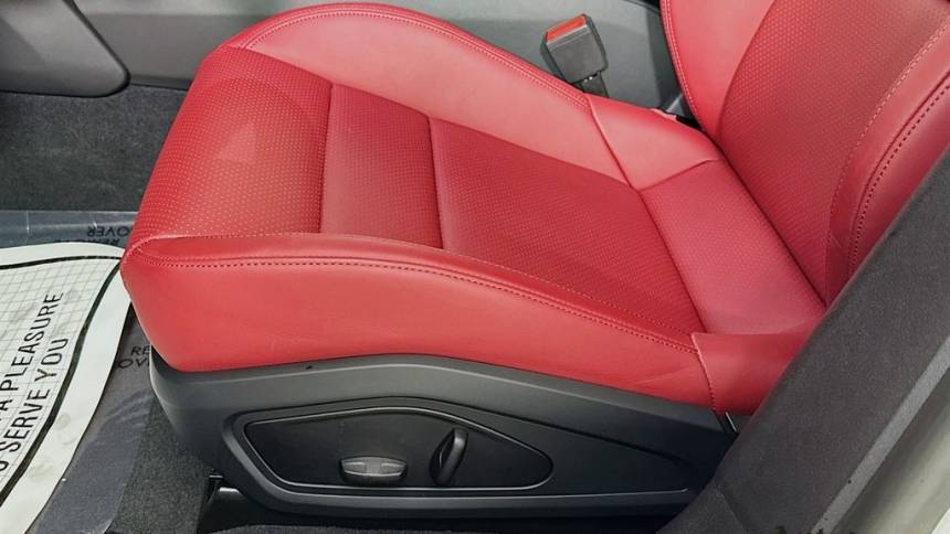 2023 Porsche Taycan - Images - 25