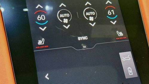 2023 Porsche Taycan - Images - 26
