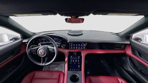 2023 Porsche Taycan - Images - 28