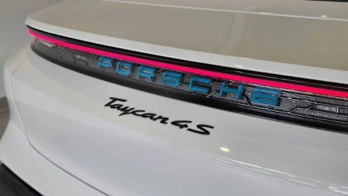 2025 Porsche Taycan - Images - 16