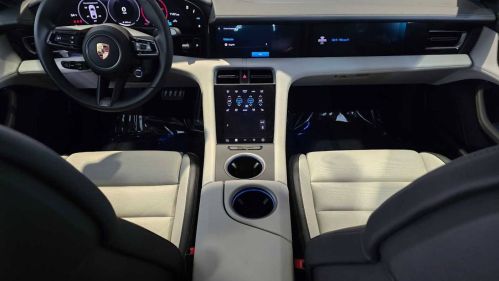 2025 Porsche Taycan - Images - 20