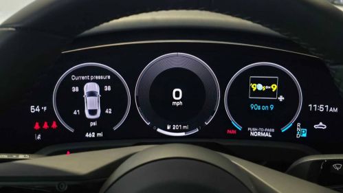 2025 Porsche Taycan - Images - 25