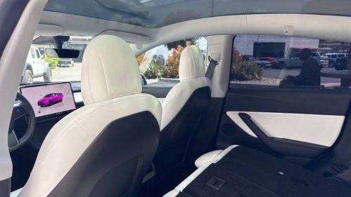 2022 Tesla Model Y - Images - 6