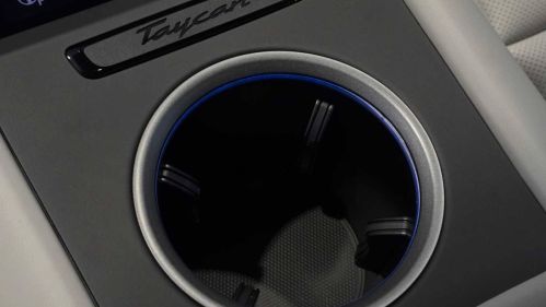 2025 Porsche Taycan - Images - 31
