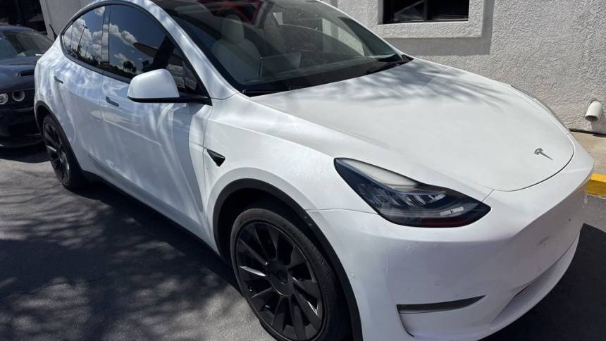 2022 Tesla Model Y - Images - 15