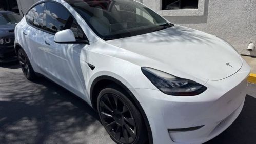 2022 Tesla Model Y - Images - 15