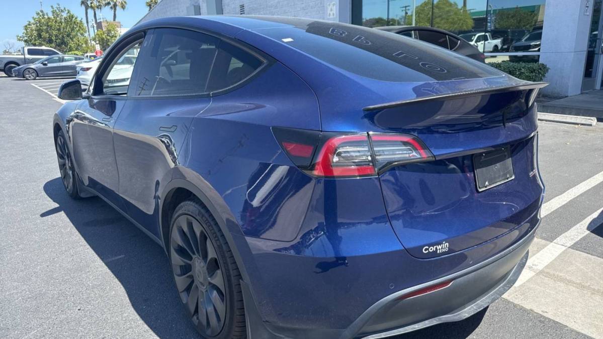 2022 Tesla Model Y - Images - 2