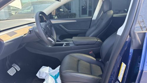 2022 Tesla Model Y - Images - 5