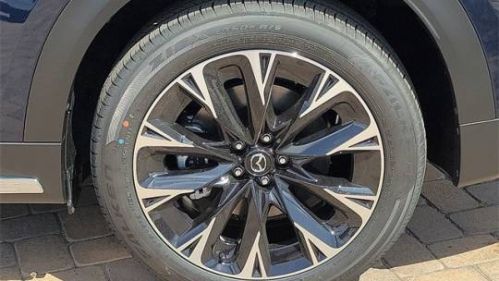 2025 Mazda CX-90 - Images - 18