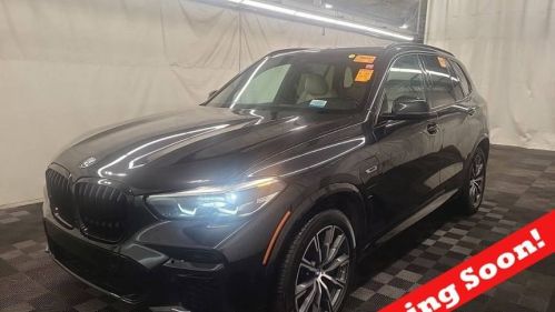 2022 BMW X5 - Images - 1