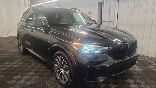 2022 BMW X5 - Images - 3