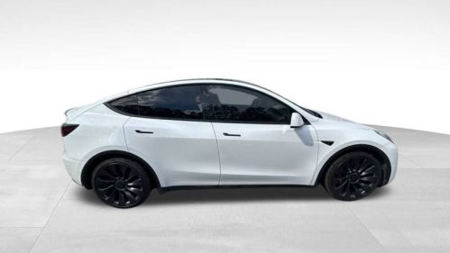 2021 Tesla Model Y - Images - 3