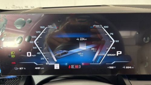 2025 BMW i5 - Images - 12