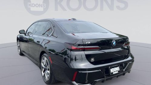 2023 BMW i7 - Images - 3